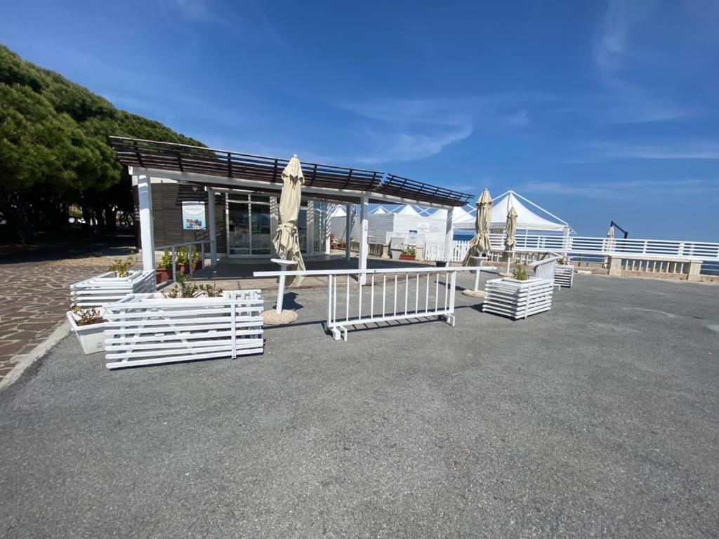 Villa Paolina Ceriale - App. 4 Posti المظهر الخارجي الصورة