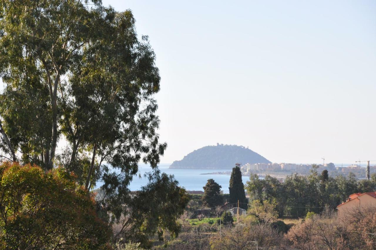 Villa Paolina Ceriale - App. 4 Posti المظهر الخارجي الصورة